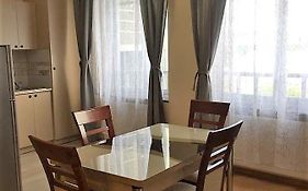 Asterias Apartment
